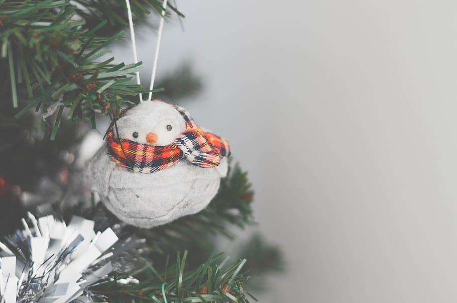 christmas, tree, decorations, snowman, ornaments, representation HD wallpaper