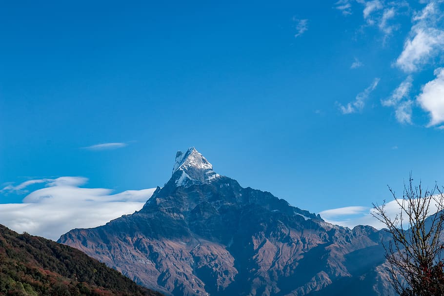 rock mountain under blue sky, nepal, trek, machhapuchure, beauty in nature HD wallpaper