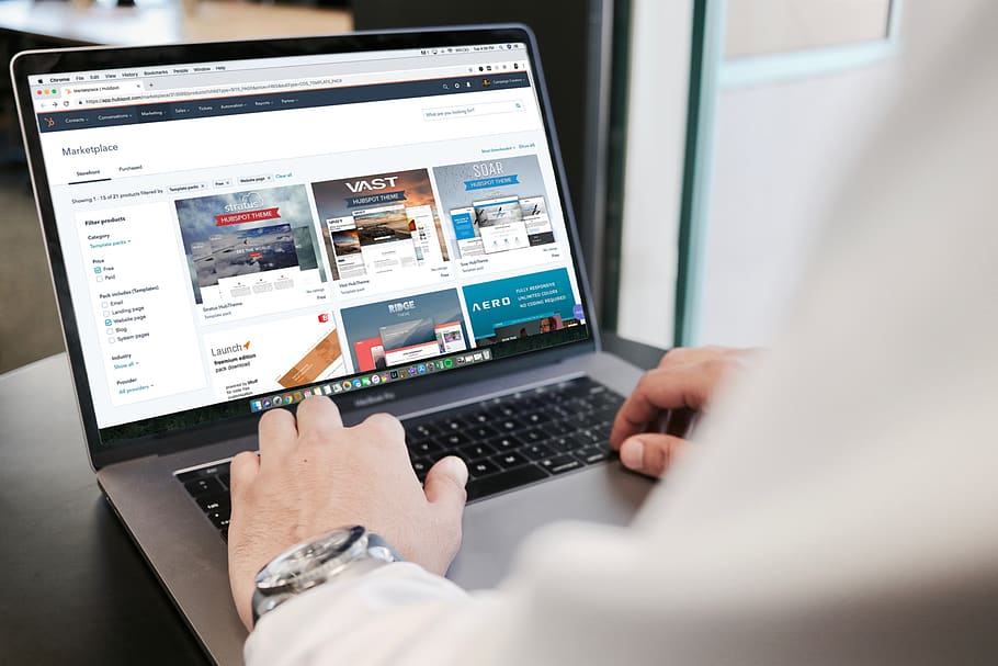person using MacBook Pro, technology, computer, wireless technology HD wallpaper