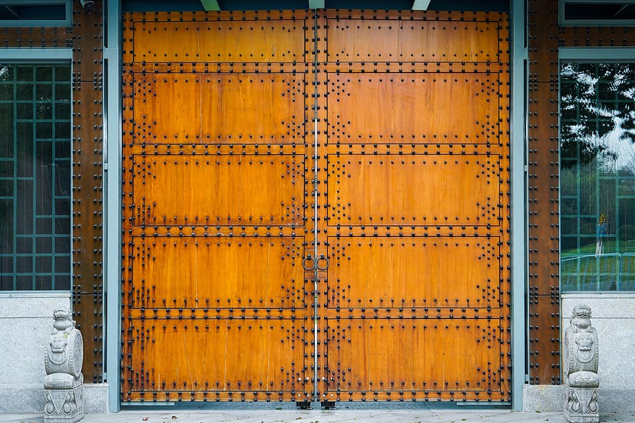 gate, chinese gate, cross, orange, rivet, wood, traditional HD wallpaper