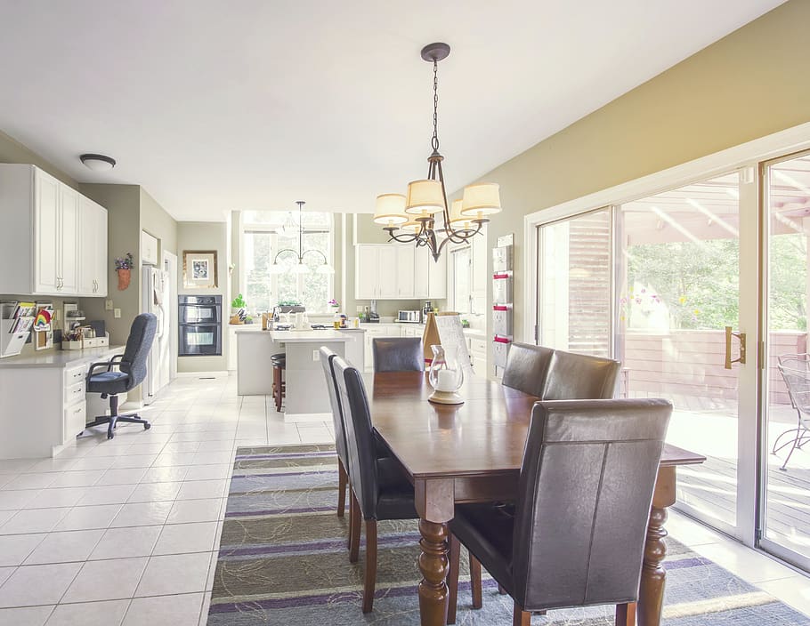 Wooden Dining Table On Area Rug, apartment, architecture, ceiling HD wallpaper