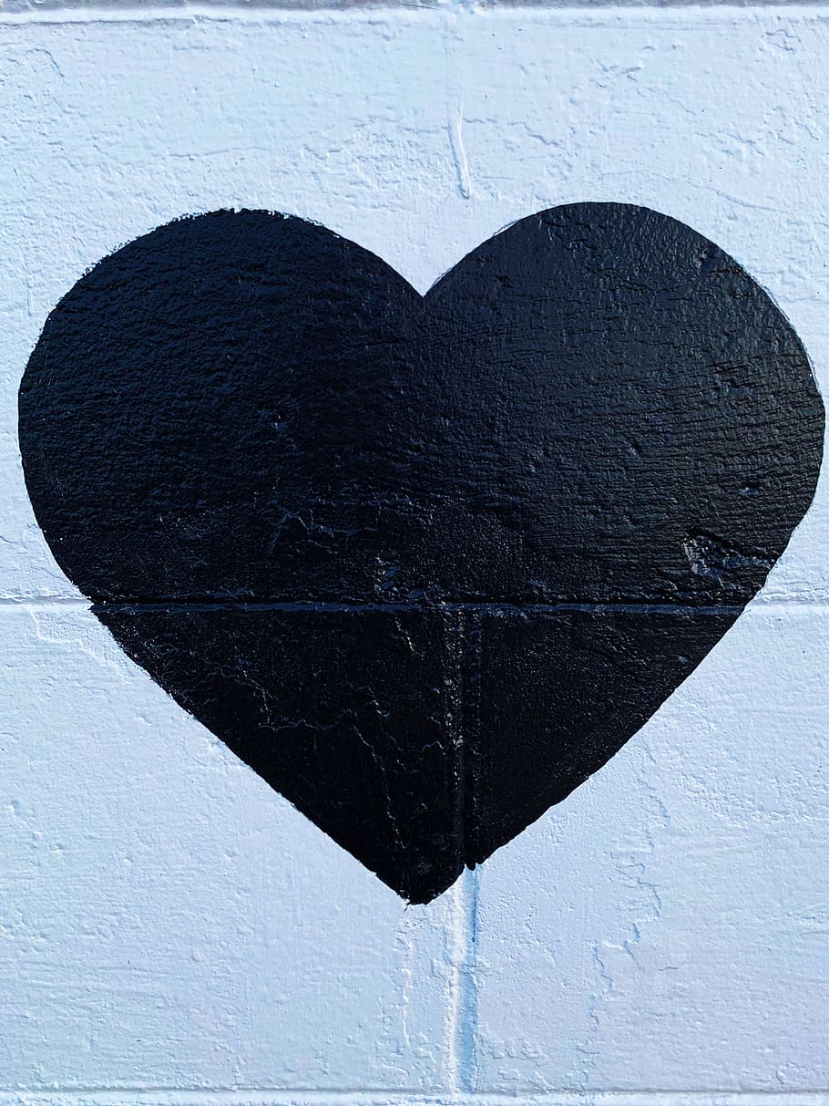 black heart printed concrete wall, heart shape, wall - building feature HD wallpaper