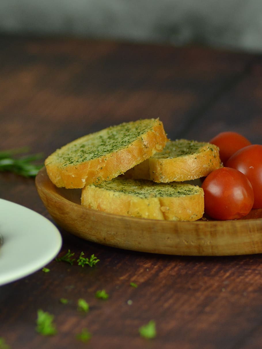 bread, toast, tomato, breakfast, red, food, delicious, nutrition HD wallpaper