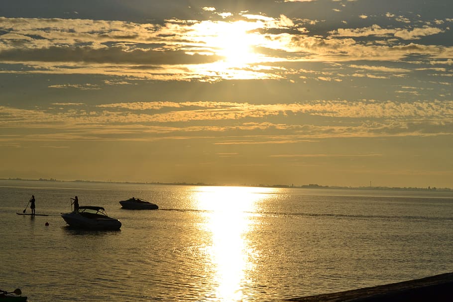 beach, sea, coast, ocean, horizon, cloud, sky, sun, sunrise HD wallpaper