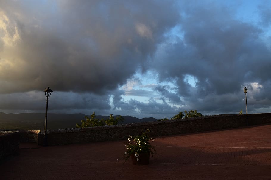 italy, montescudaio, clouds, cloudy, lamp, blue, landscape HD wallpaper