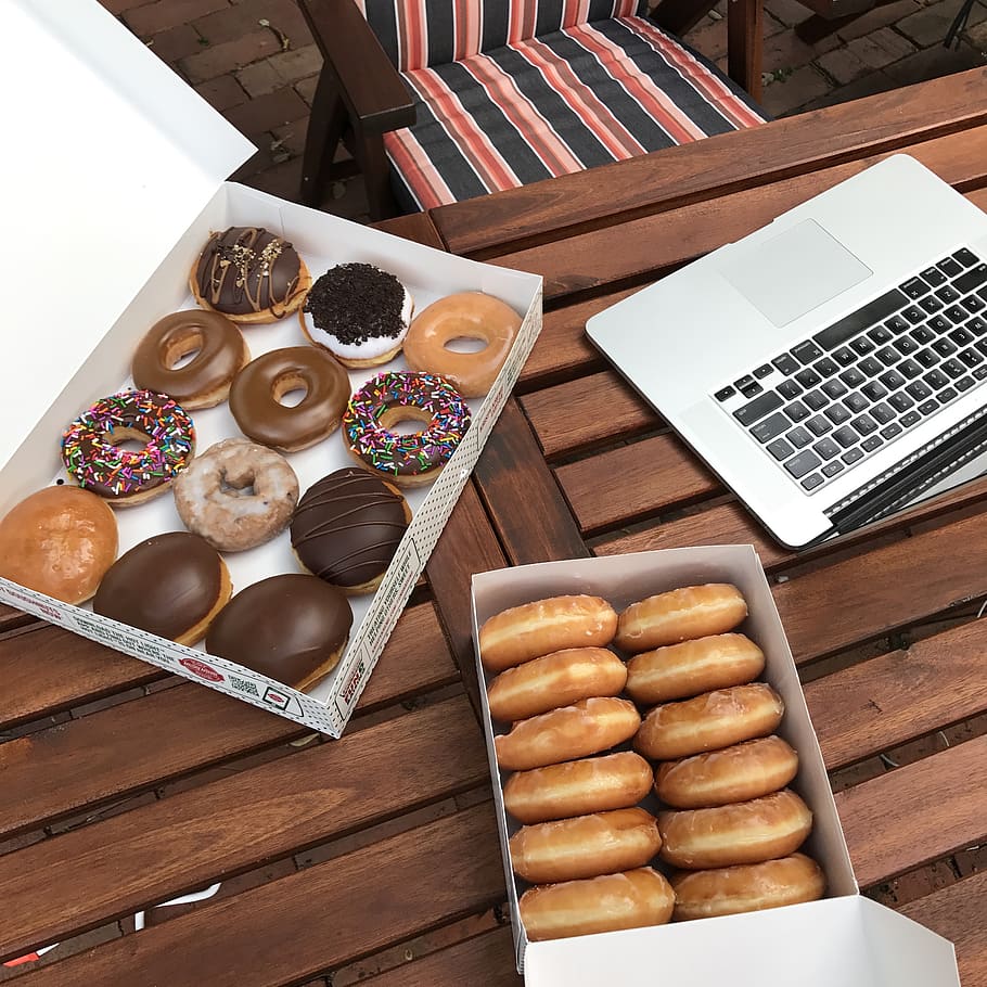 table, macbook, donut, food and drink, high angle view, still life HD wallpaper