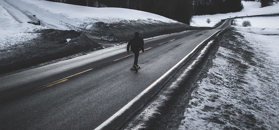 Person Running on Asphalt Road, cold, daytime, frost, ice, man HD wallpaper