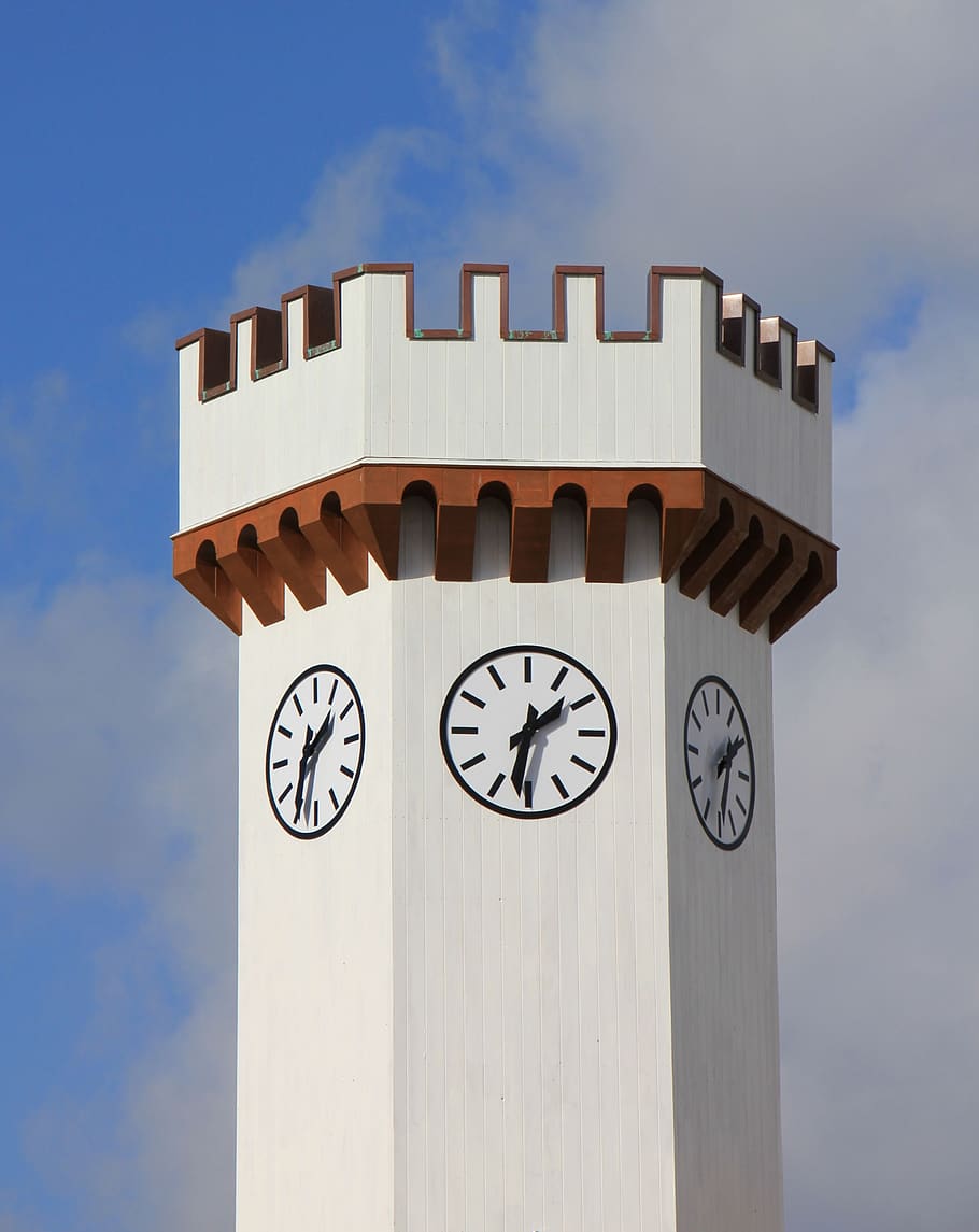 Clock Tower at 1:30, sky, time, white, architecture, built structure HD wallpaper