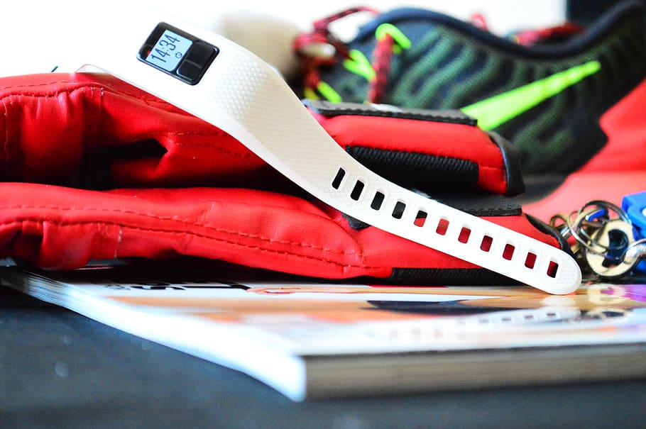 fitness, tech, technology, tracker, boxing, gloves, computer HD wallpaper