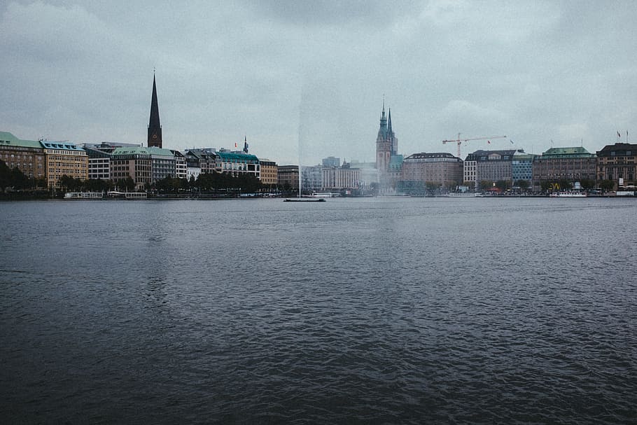 overcast Hamburg, architecture, autumn, blue, blur, blurred, boat, HD wallpaper