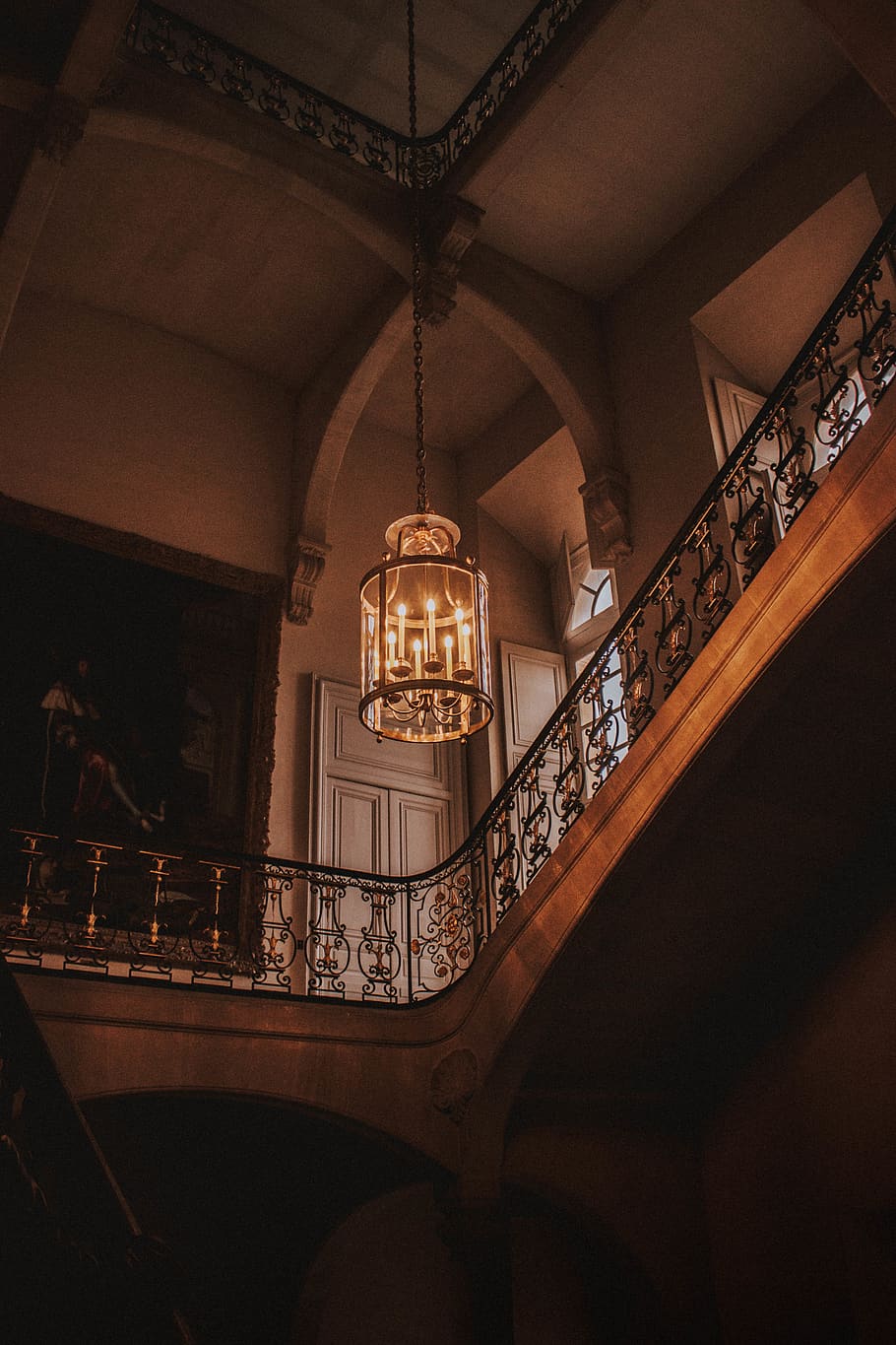 turned-on chandelier, architecture, built structure, indoors HD wallpaper