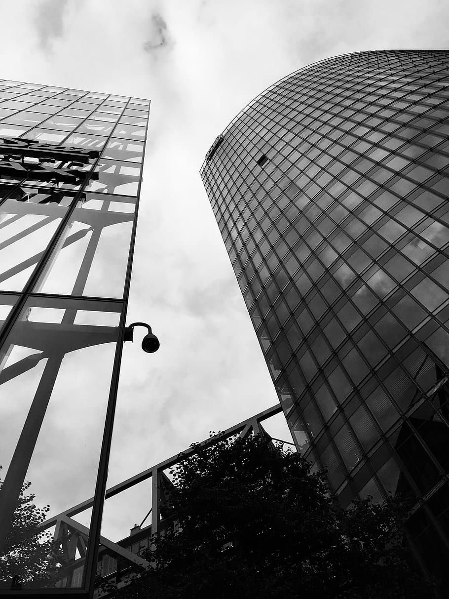 window, skyscraper, building, commercial, center, wall, water HD wallpaper