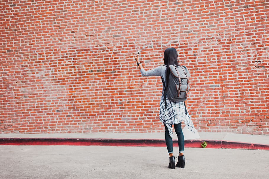 wall, bricks, back, woman, female, girl, backpack, fashion HD wallpaper