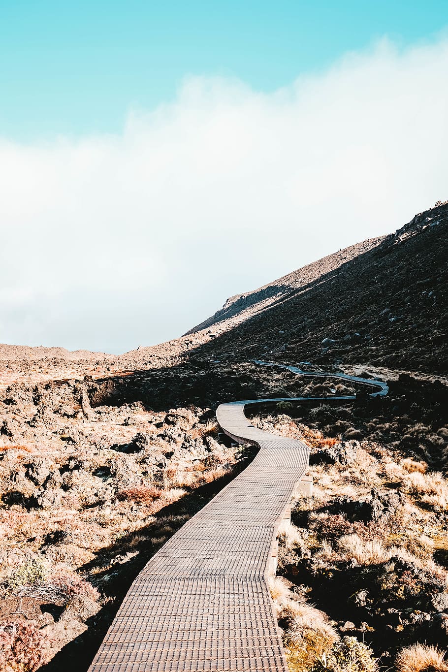 brown roadway beside mountain, sky, the way forward, direction HD wallpaper
