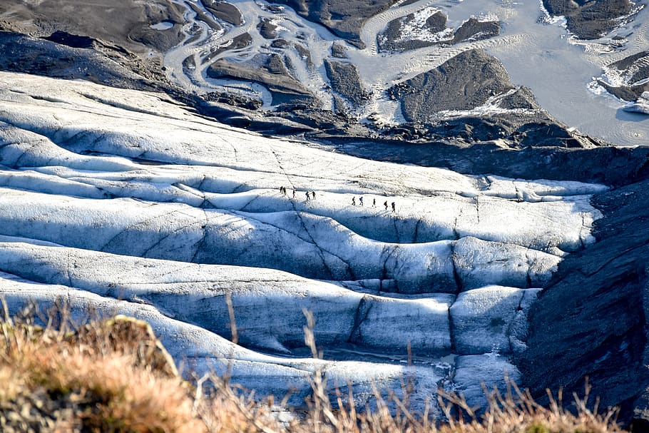 gray rock formation near river, mountain, nature, outdoors, ice HD wallpaper