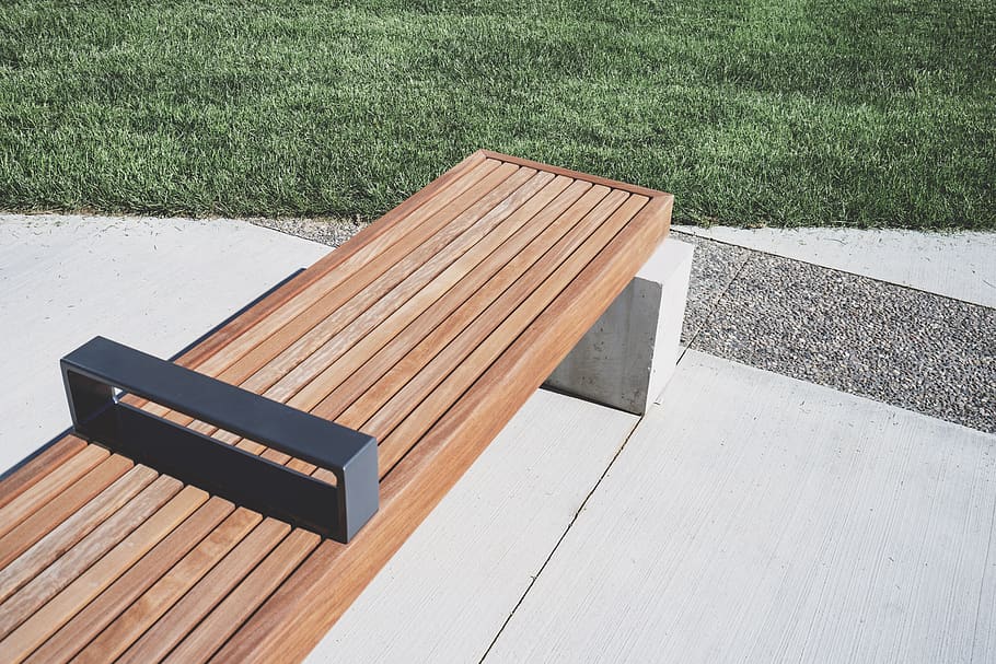 Photo of Wooden Bench near Grass, architecture, daylight, design HD wallpaper