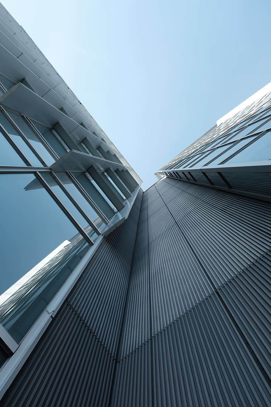 high-rise building, office building, architecture, town, high rise HD wallpaper