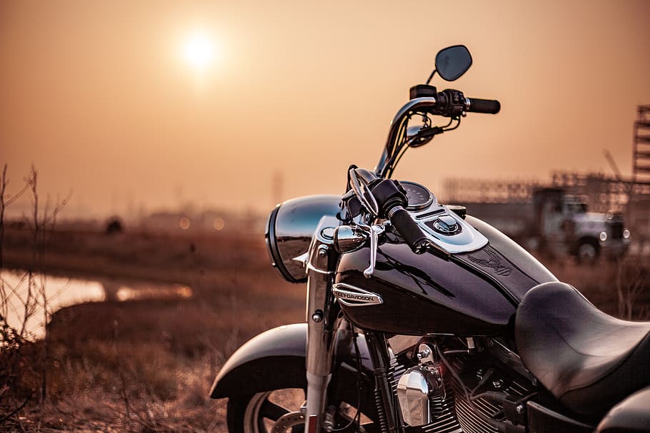 Black Cruiser Motorcycle, bike, dawn, dusk, motorbike, sunrise, HD wallpaper