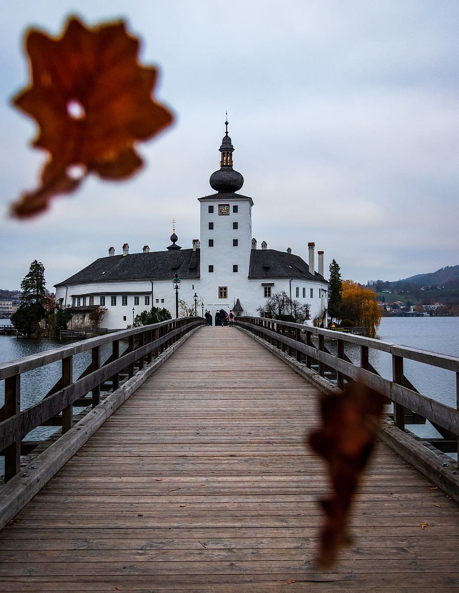 White Concrete House, ancient, architecture, bridge, building HD wallpaper