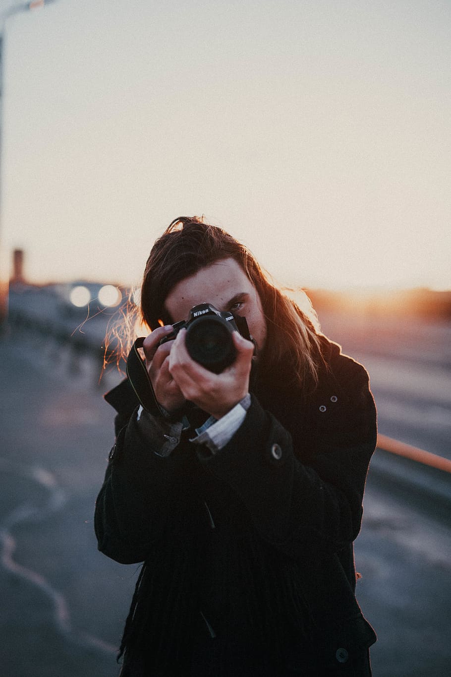 person taking photo, one person, real people, sky, leisure activity HD wallpaper