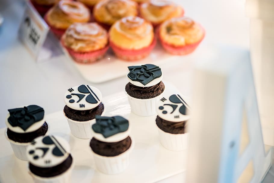 several cupcakes, sweet food, food and drink, no people, indulgence HD wallpaper