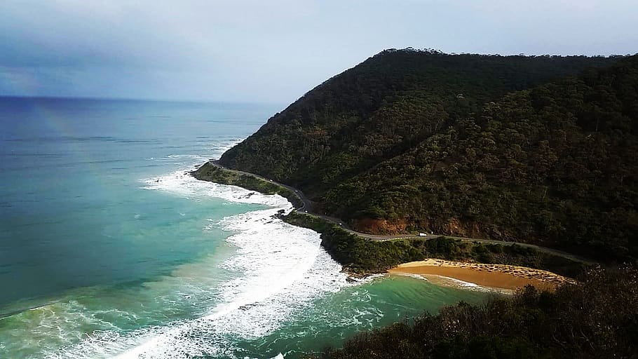 Sea Cliff at Daytime, beach, cars, clouds, coast, coast line HD wallpaper
