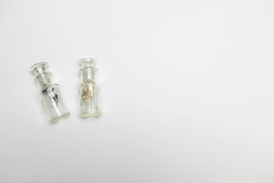bottle, jar, plant, minimal flatlay, bottles, vintage, flat lay, HD wallpaper