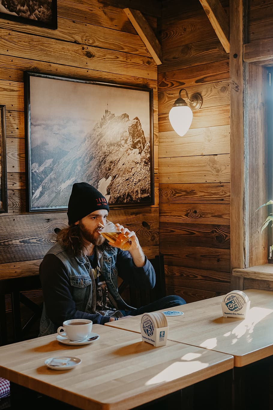 man drinks beer inside restaurant, wood, human, person, plywood, HD wallpaper
