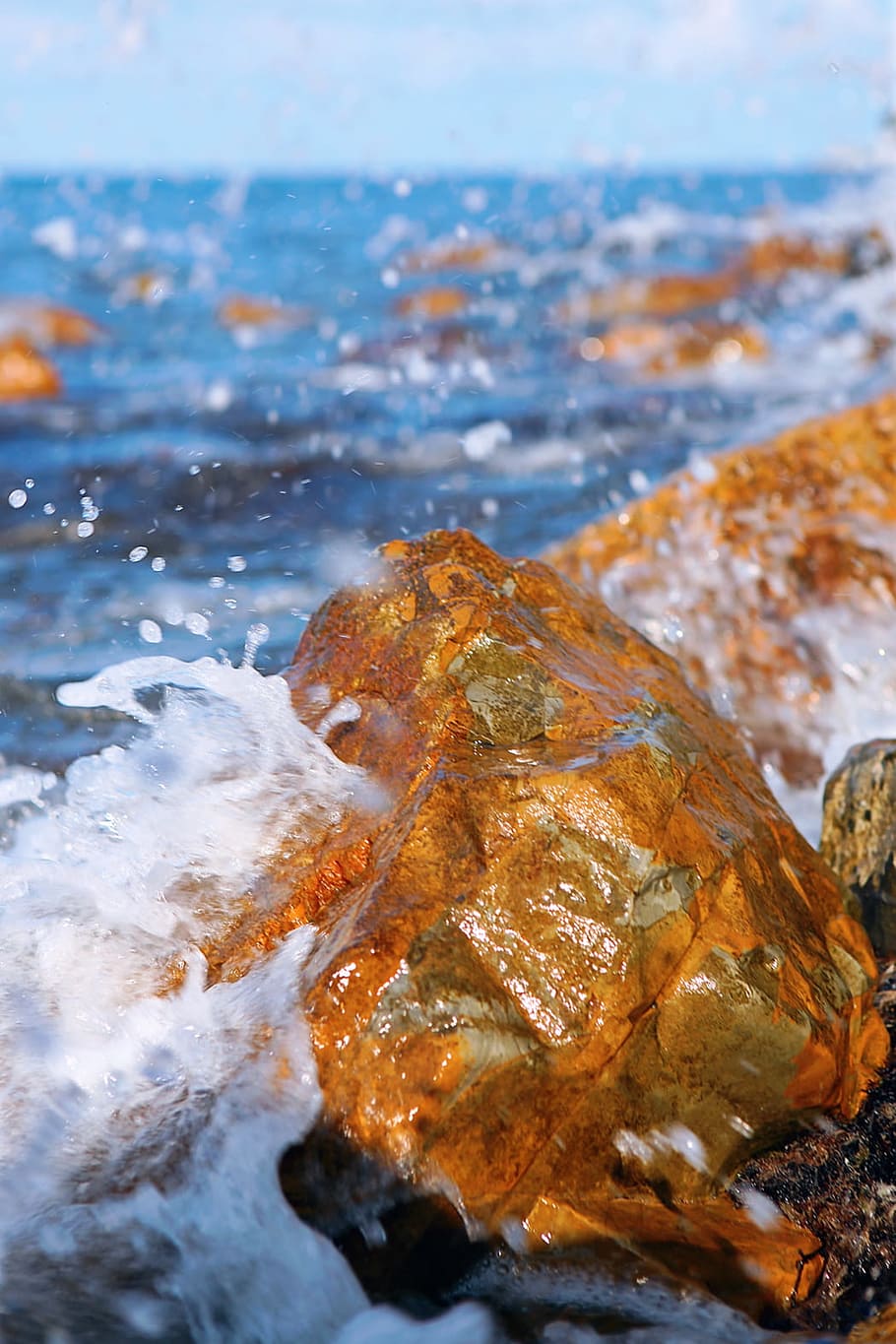 rocks, sea, sky, splashes, stone, stones, summer, surf, water HD wallpaper