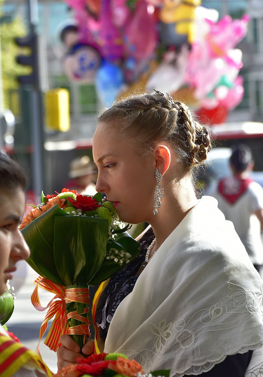 folklore, devotion, flowers, pillar, saragossa, celebration HD wallpaper