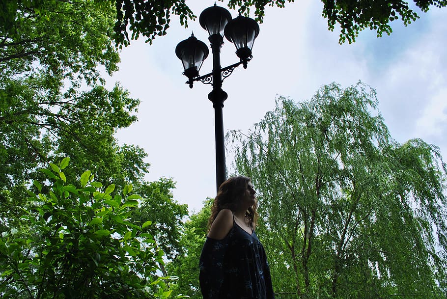 lamppost, trees, spring, green, garden, plants, greenery, real people HD wallpaper
