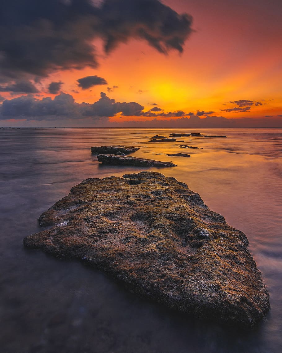 Shore With Rocks during Golden Hour, beach, dawn, evening, landscape HD wallpaper
