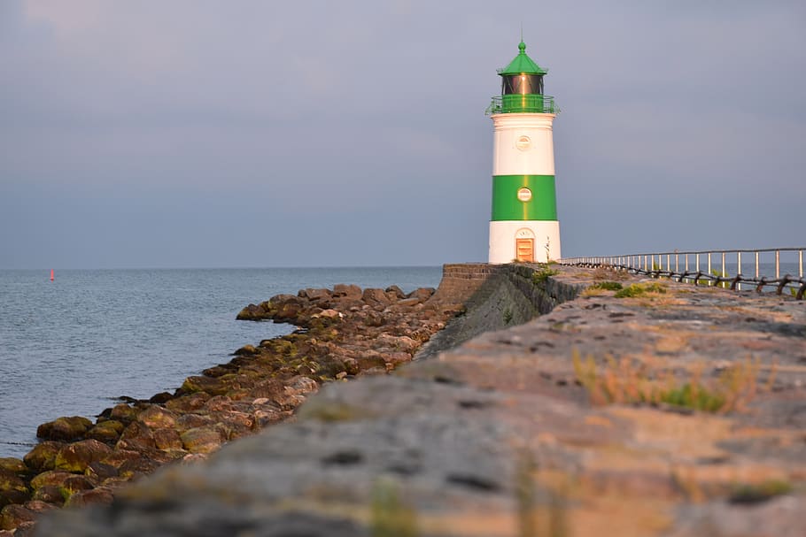 lighthouse, approximately, clouds, abendstimmung, baltic sea HD wallpaper