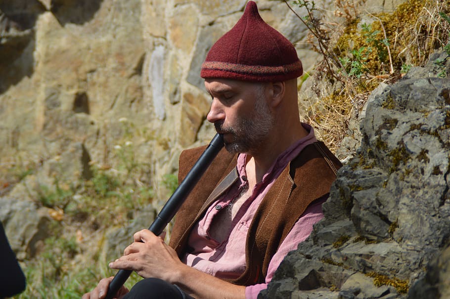 middle ages, flute, jester, instrument, woodwind, historically HD wallpaper