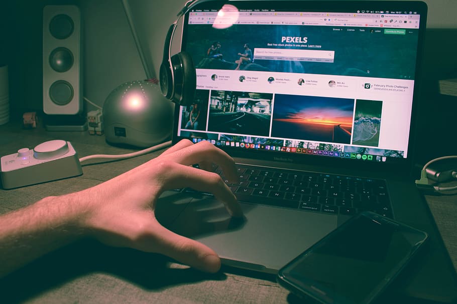 Person Using Macbook Pro, electronics, equipment, hand, internet HD wallpaper