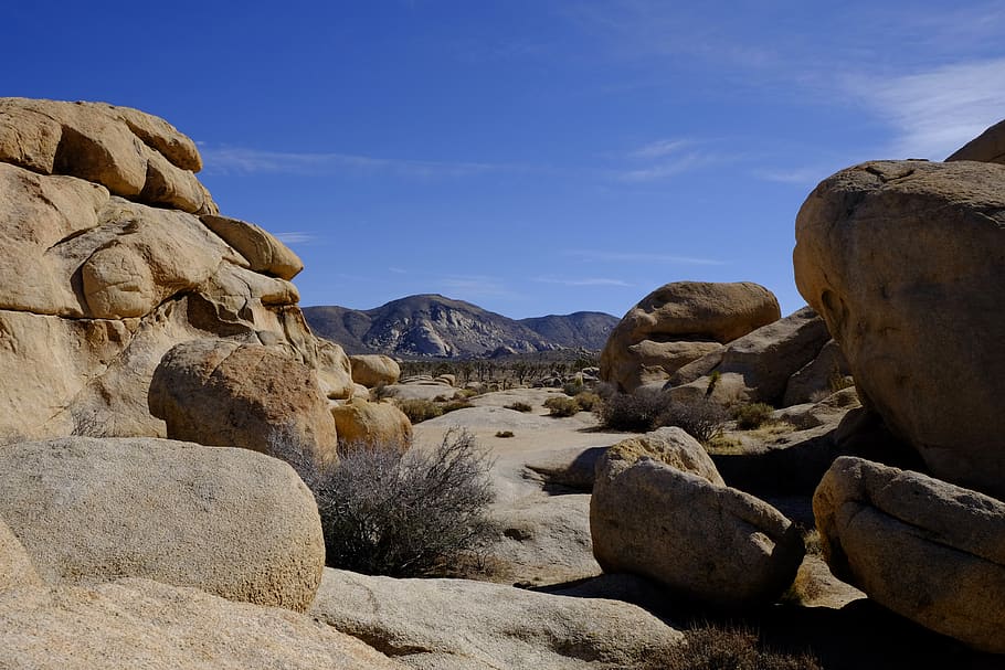 rocks on desert, solid, rock - object, sky, beauty in nature HD wallpaper