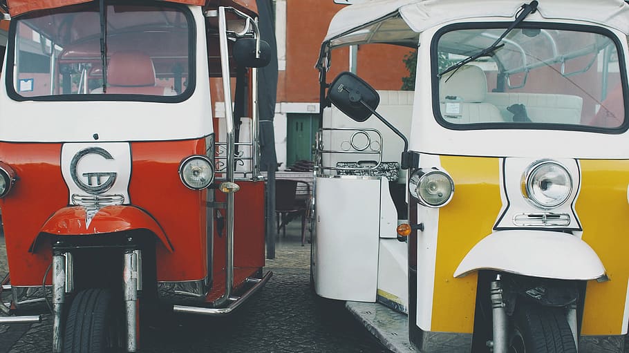 two red and yellow auto rickshaw at daytime, portugal, lisbon, HD wallpaper