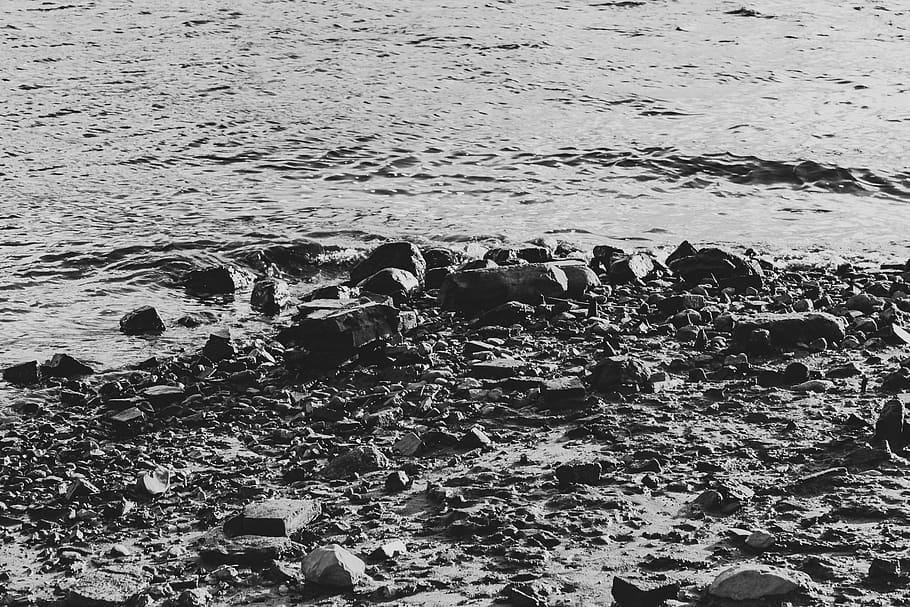 river, shore, water, waves, wet, rocks, stones, blackandwhite HD wallpaper