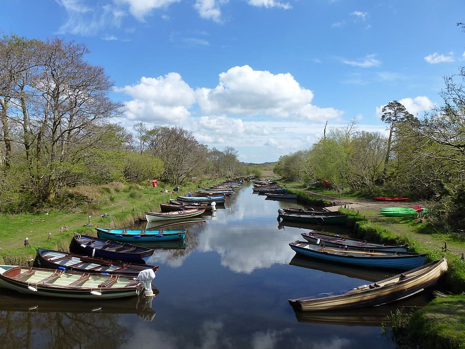 on the bridge, water, upsidedown, cloudy, fishing, boats, tree HD wallpaper