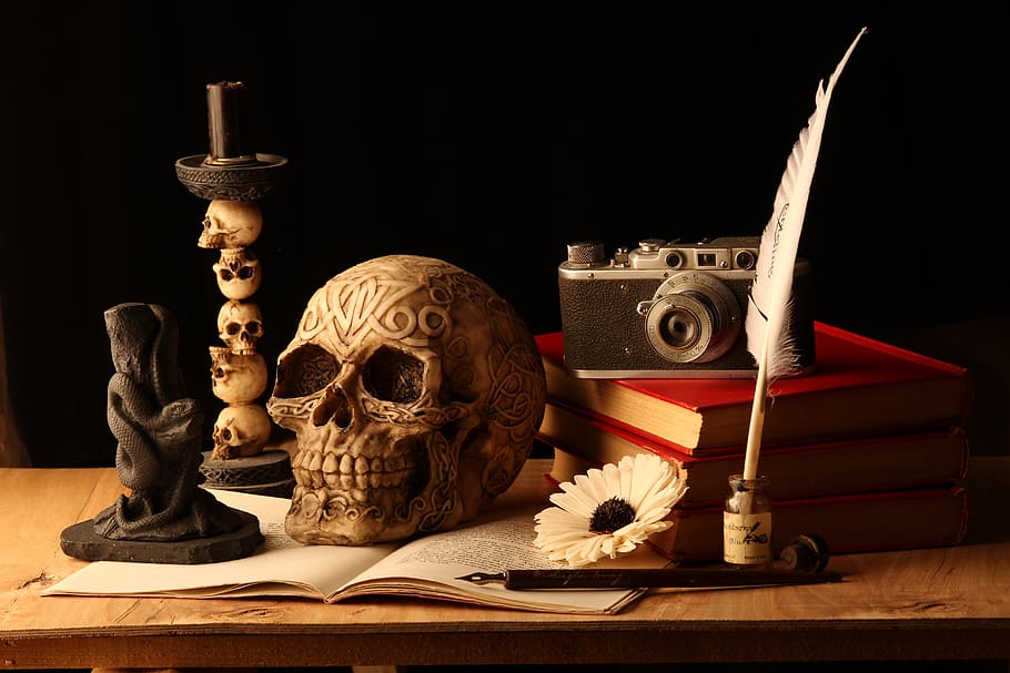 memento mori, skull, still life, candle, black background, studio shot