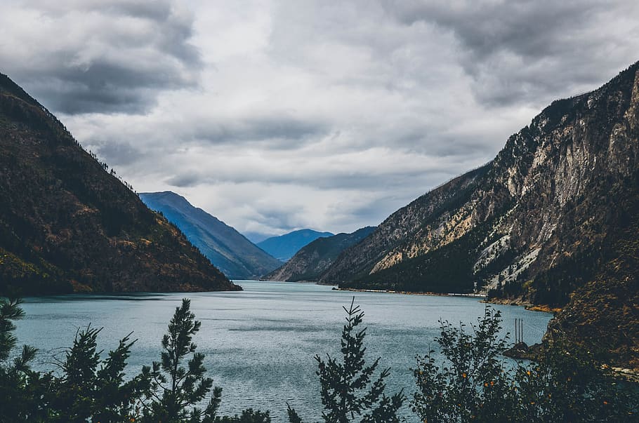 lake, tree, hills, sky, clouds, mountain, cloud - sky, water HD wallpaper