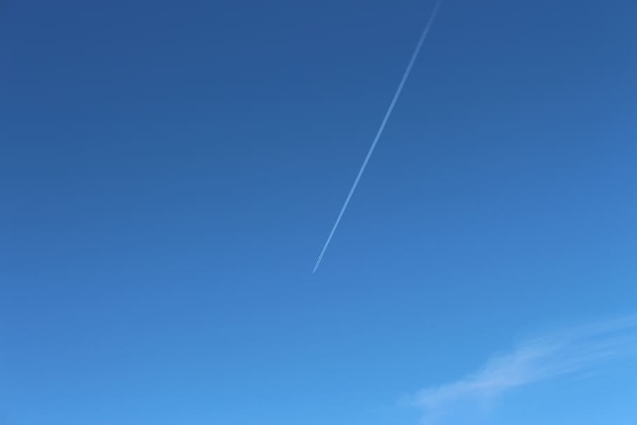 exappiah, blue, sky, vapor trail, cloud - sky, low angle view HD wallpaper