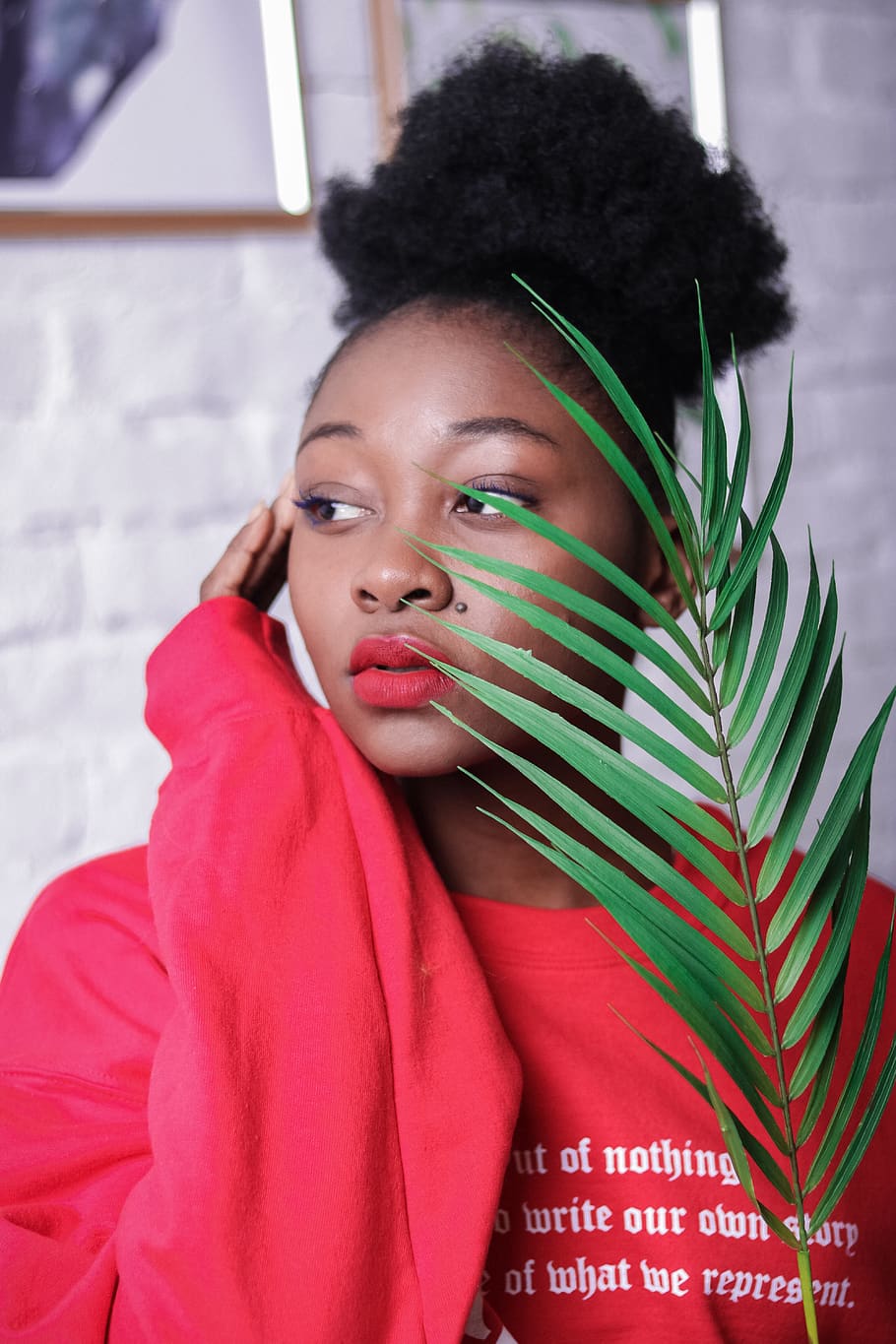 Woman Wearing Red Long-sleeved Sweatshirt, beautiful, cute, elegant HD wallpaper