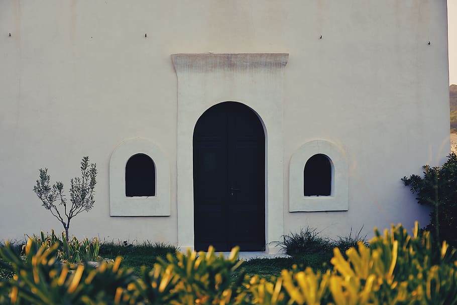 White House With Closed Doors, ancient, arches, architecture HD wallpaper