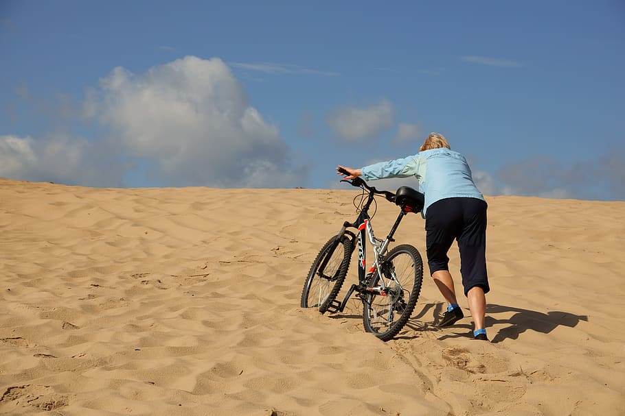 cycling, desert, sand, bike, dunes, nature, africa, gobi, sun, HD wallpaper
