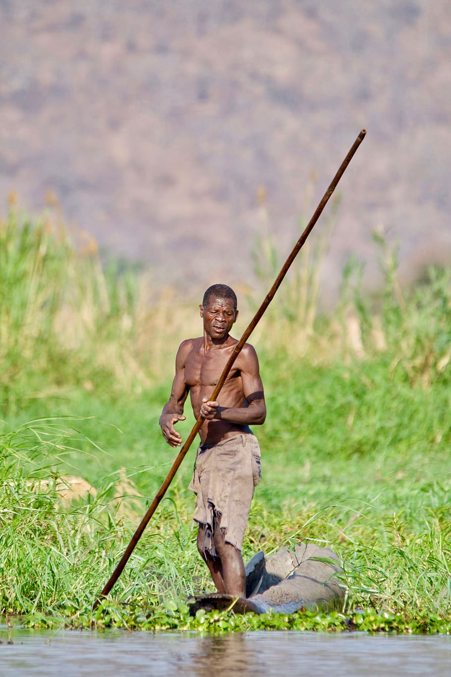 malawi, usa, men, one person, water, holding, real people, nature HD wallpaper