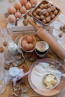 gingerbread, bake, nuts, christmas, delicious, sweet, eat, candy HD wallpaper