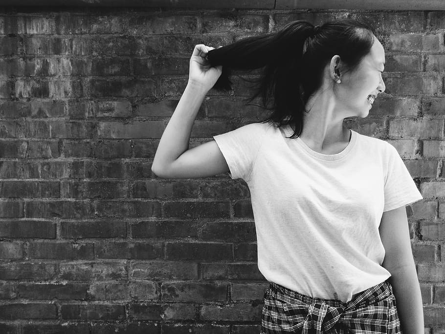 taiwan, xindian district, wall, bricks, smile, friend, white HD wallpaper