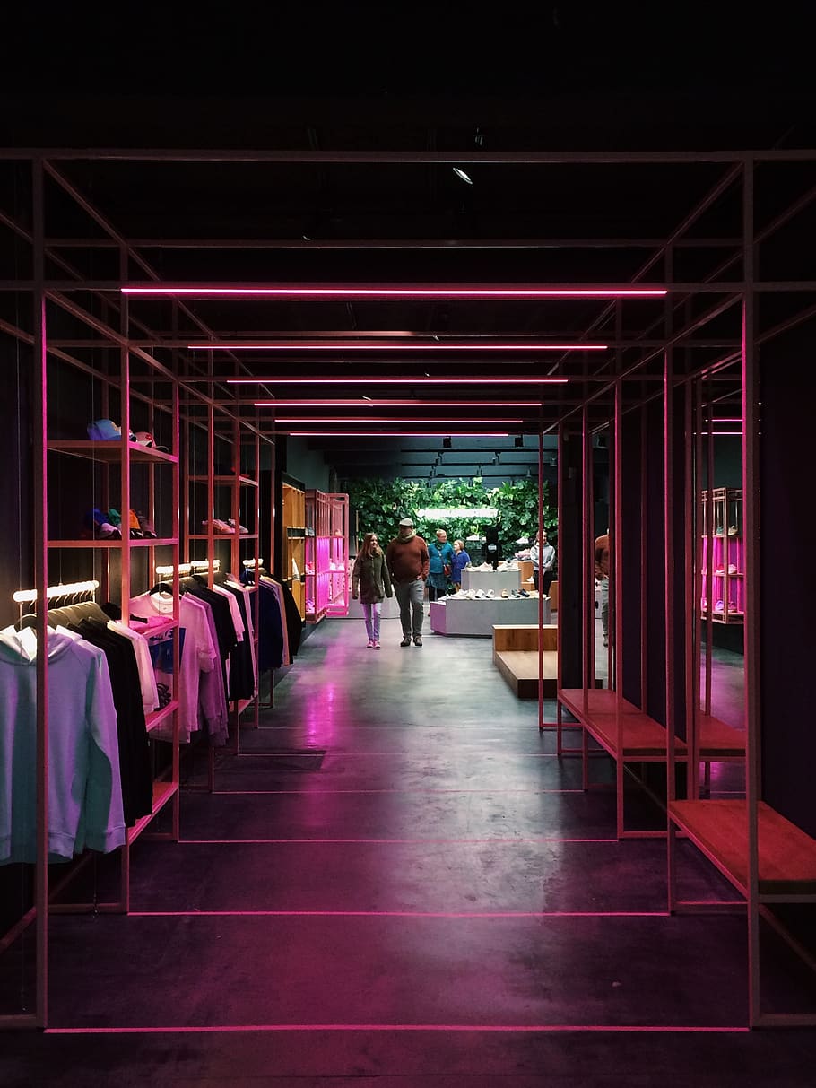 Group of People Standing in Store, architecture, building, clothes HD wallpaper