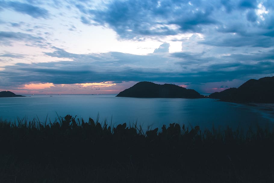 Silhouette Photography of Island, beach, clouds, dawn, evening HD wallpaper